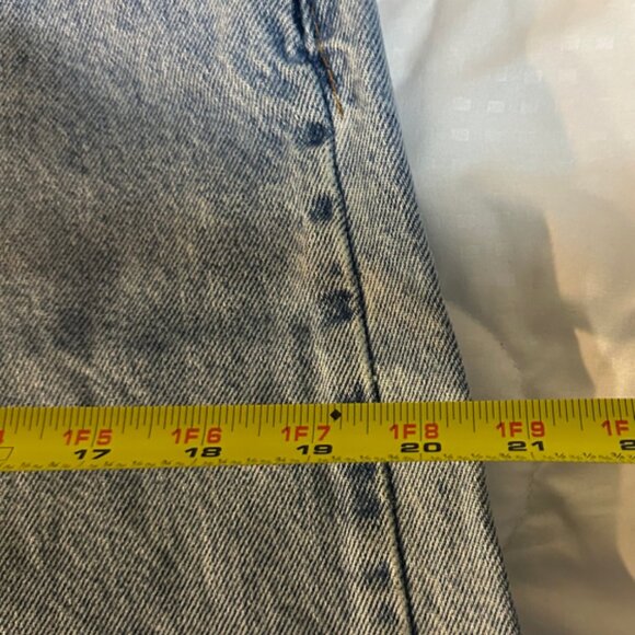 Levi’s Vintage 560 Waist 26 inches Inseam 28 inches Loose fit Straight Leg 1991 - Picture 6 of 11